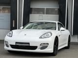 Porsche Panamera 4 S PDK Xenon Bi-Color Sport-ChronoPlus - Porsche Panamera 4s mit Benzin-Antrieb