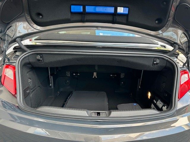 Fahrzeugabbildung Opel Cascada Innovation 1.6l 200PS Navi/PDC!