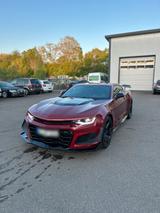 Chevrolet Camaro 6.2L V8 ZL1 Optik - gebrauchte Chevrolet Camaro aus dem Jahr 2020