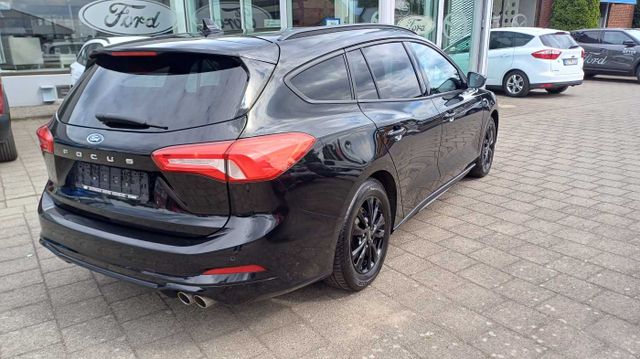 Ford Focus Turnier 1.0 ST-Line X NaviPanoAHK