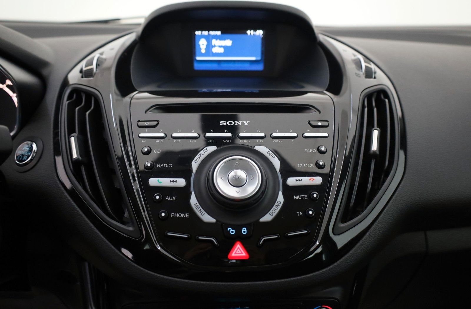 Fahrzeugabbildung Ford B-MAX Titanium SH, Cool & Sound-Paket 3,SR+WR