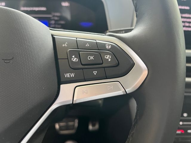 Fahrzeugabbildung Volkswagen T-Roc 1.5 TSI DSG GOAL KAMERA GJR AHK