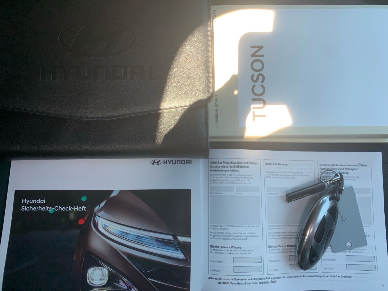 Fahrzeugabbildung Hyundai TUCSON 1.6 T-GDI 7-DCT Trend Mild-Hybrid LED