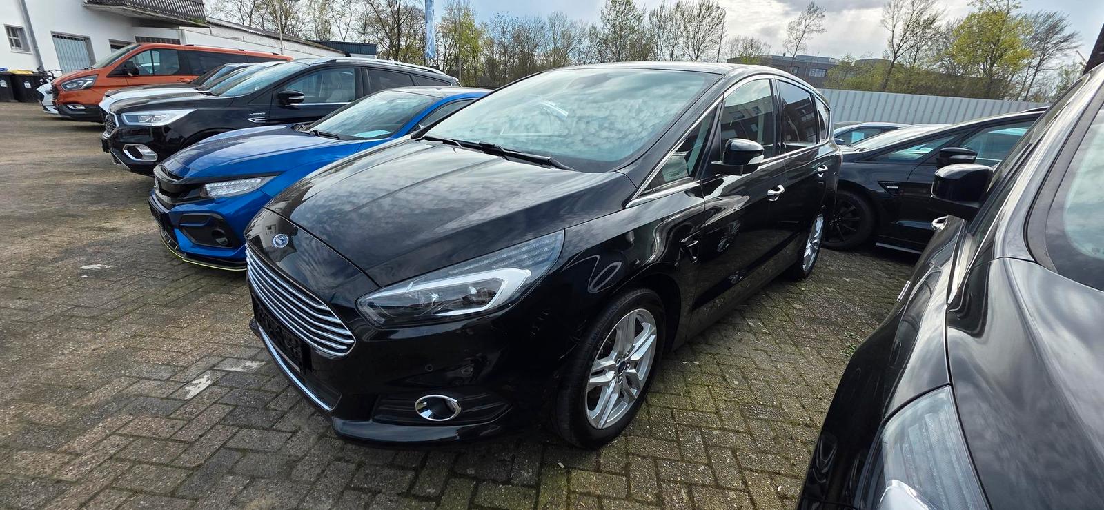 Ford S-Max 2.0 Eco Boost Aut.Titanium LED ACC Key-Fre