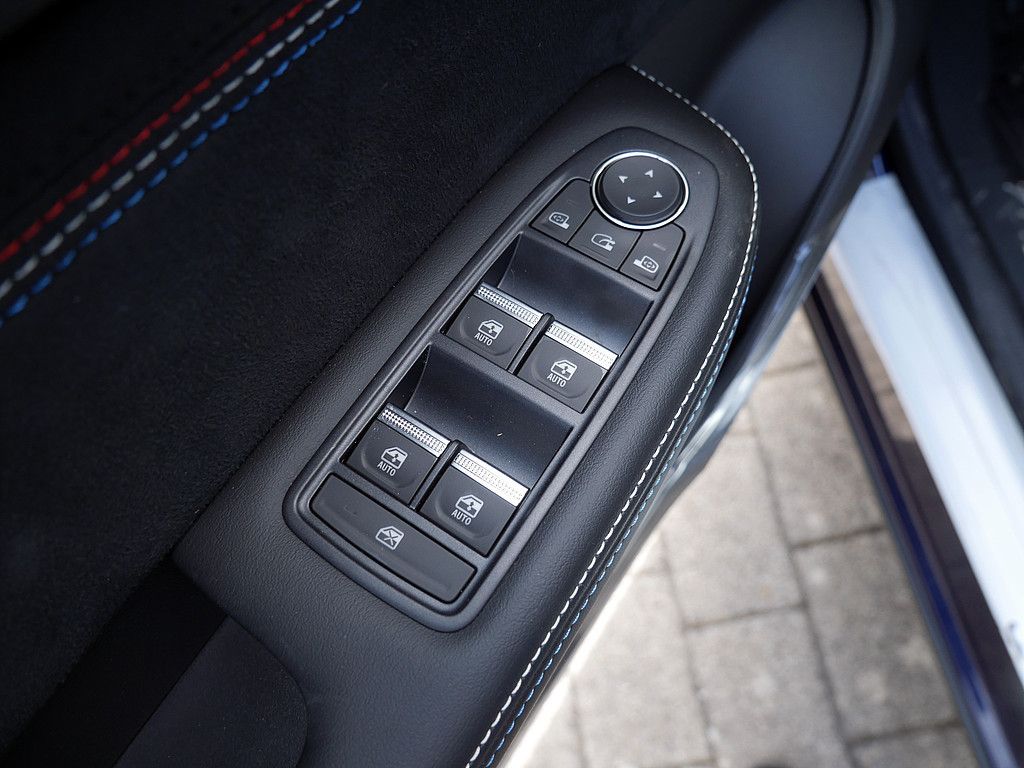 Fahrzeugabbildung Renault Arkana Esprit Alpine TCe 160 EDC