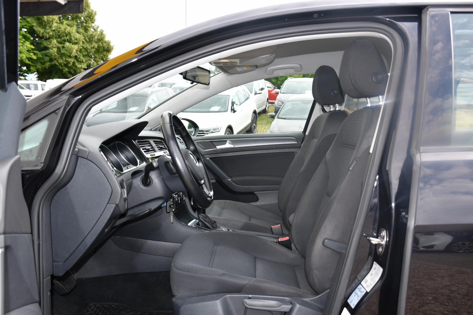 Volkswagen Golf VII Lim. Comfortline Navi PDC Sitzhz. Klima, миниатюра 18