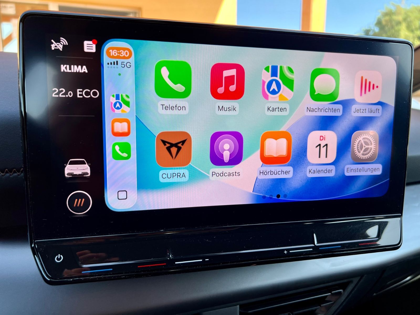 CUPRA Born KLIMAAUT LED PDC L+R-SENSOR DAB CARPLAY