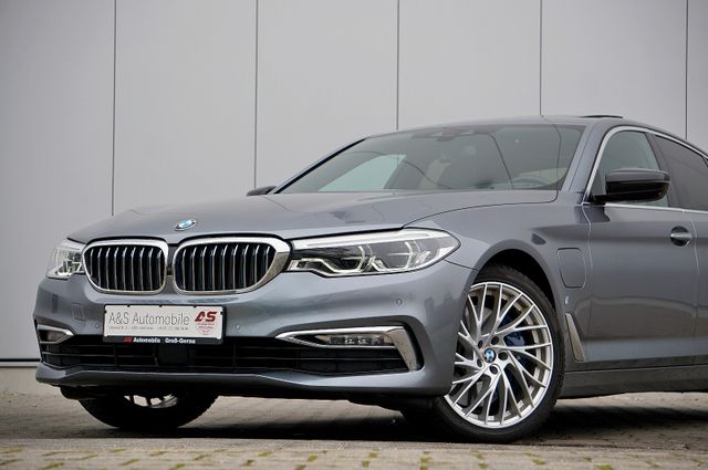 BMW 530e Luxury Line *EXKLUSIV LEDER GESTEPPT *SDACH