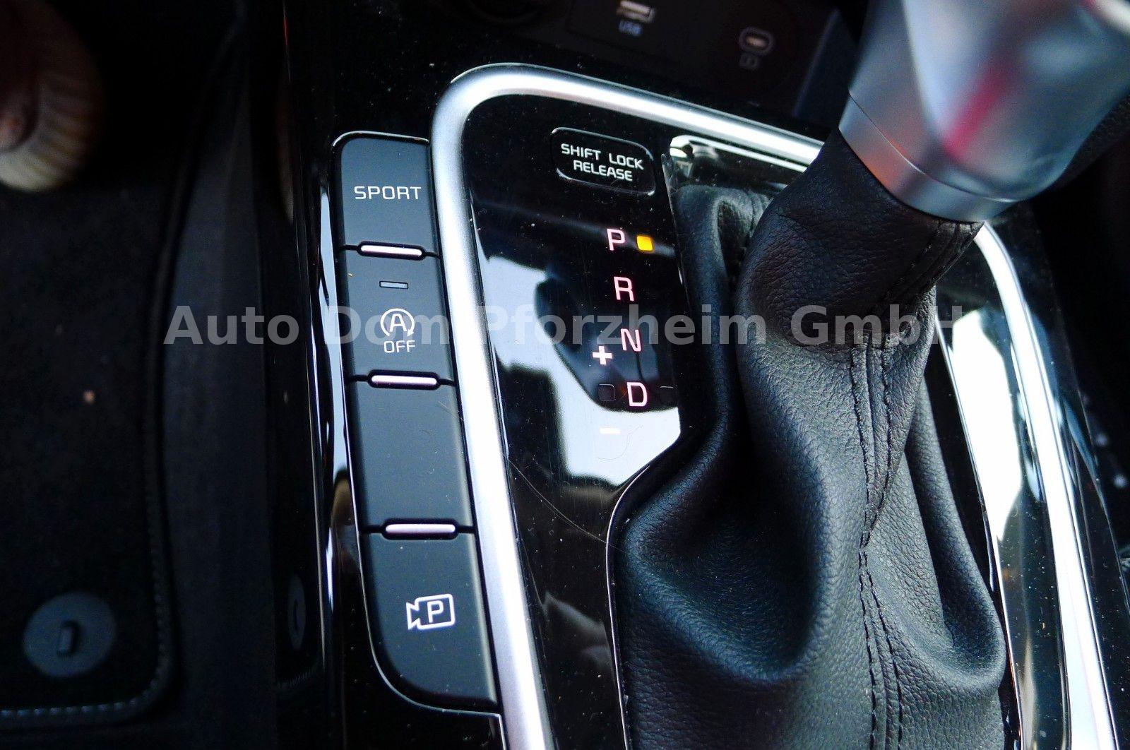 Kia Ceed SW 1.5T DCT Vision / Komfort+/NAVI