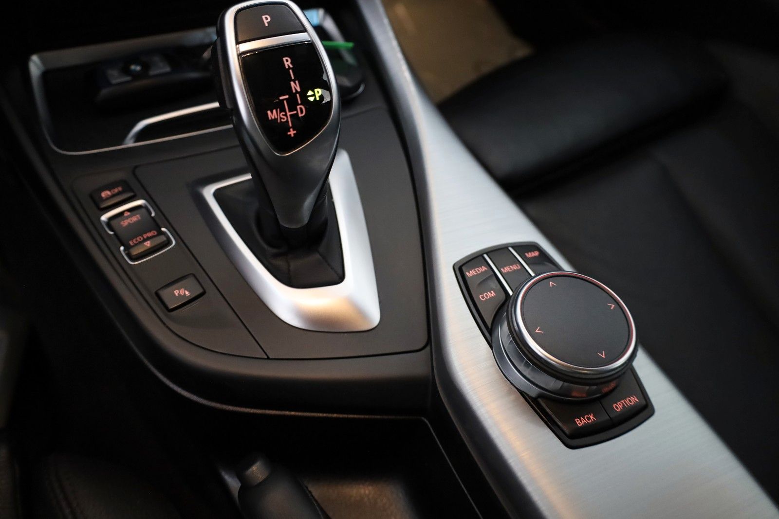 Fahrzeugabbildung BMW 125i M Sport 5T Leder,Navi,LED,SH,Park Assistent