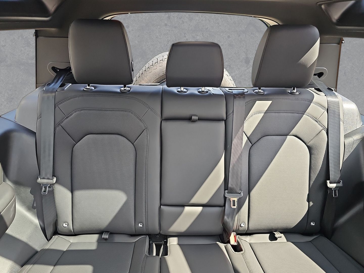 Land Rover Defender - Bild 11