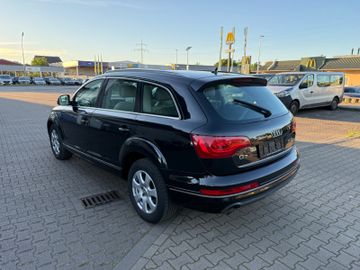 Audi Q7 - 4