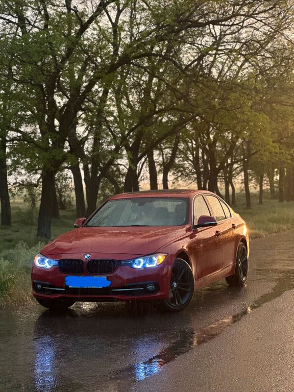 Image of BMW 330