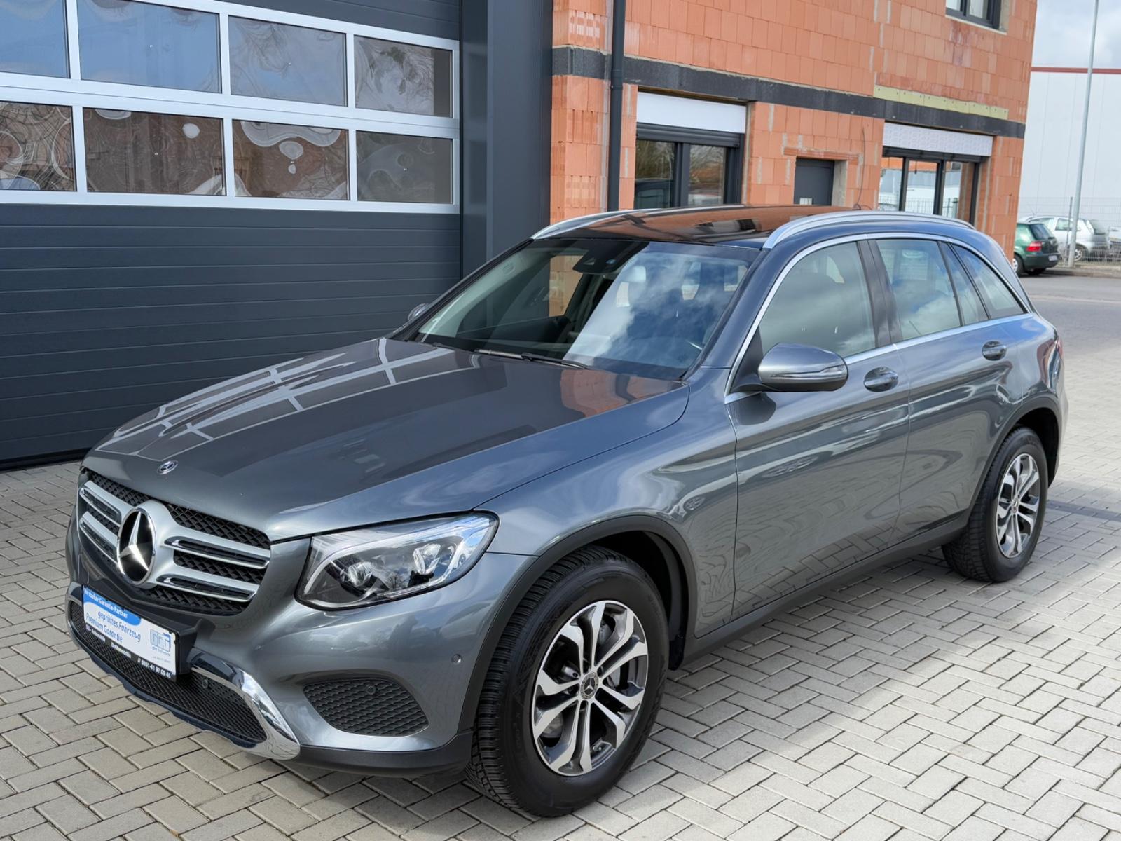 Mercedes-Benz GLC 220 d 4Matic *LED*KAMERA*NAVI*PANO*AHK*