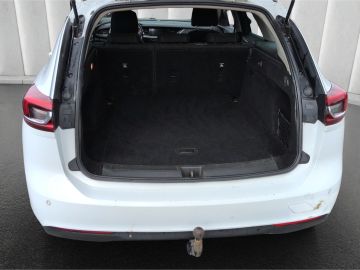 Opel Insignia - 9