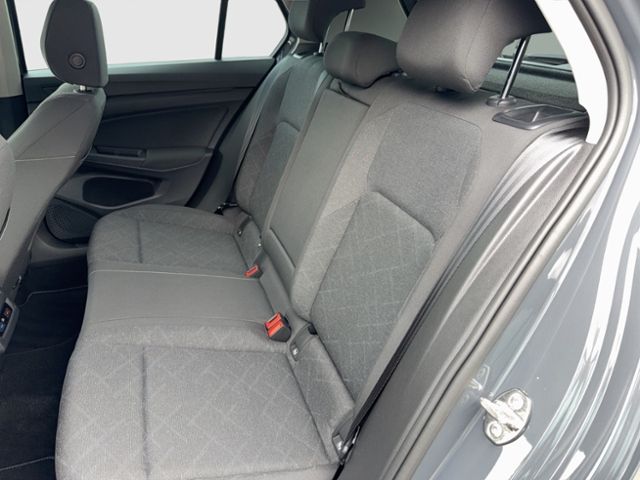 Golf VIII COMFORTLINE 1.0 TSI DSG NAVI REAR VIEW