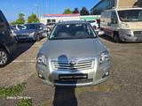 Toyota Avensis Kombi 2.0 D-4D Sol - Toyota Avensis aus 2007: Kombi