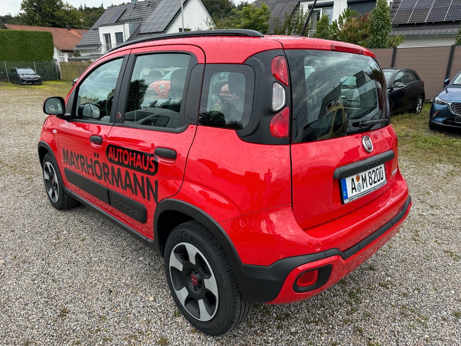 Fahrzeugabbildung Fiat Panda Cross RED Hybrid 1.0 GSE 70PS / DAB / USB