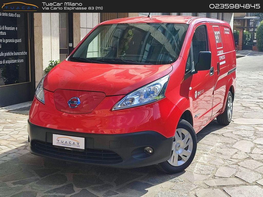 Image of Nissan NV200