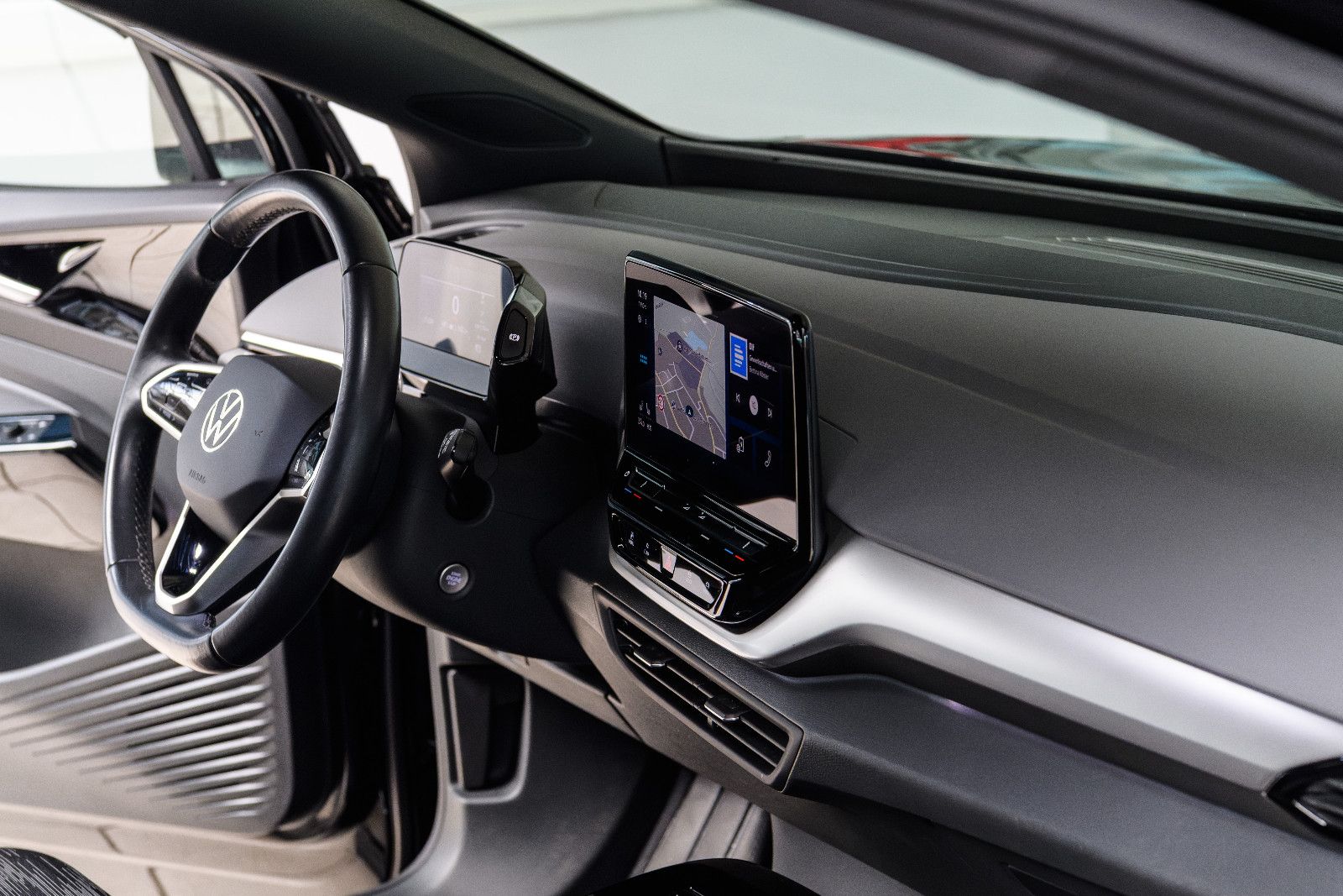 Fahrzeugabbildung Volkswagen ID.4 Pure Performance LED+360°KAM+KEYLESS+E-HECK