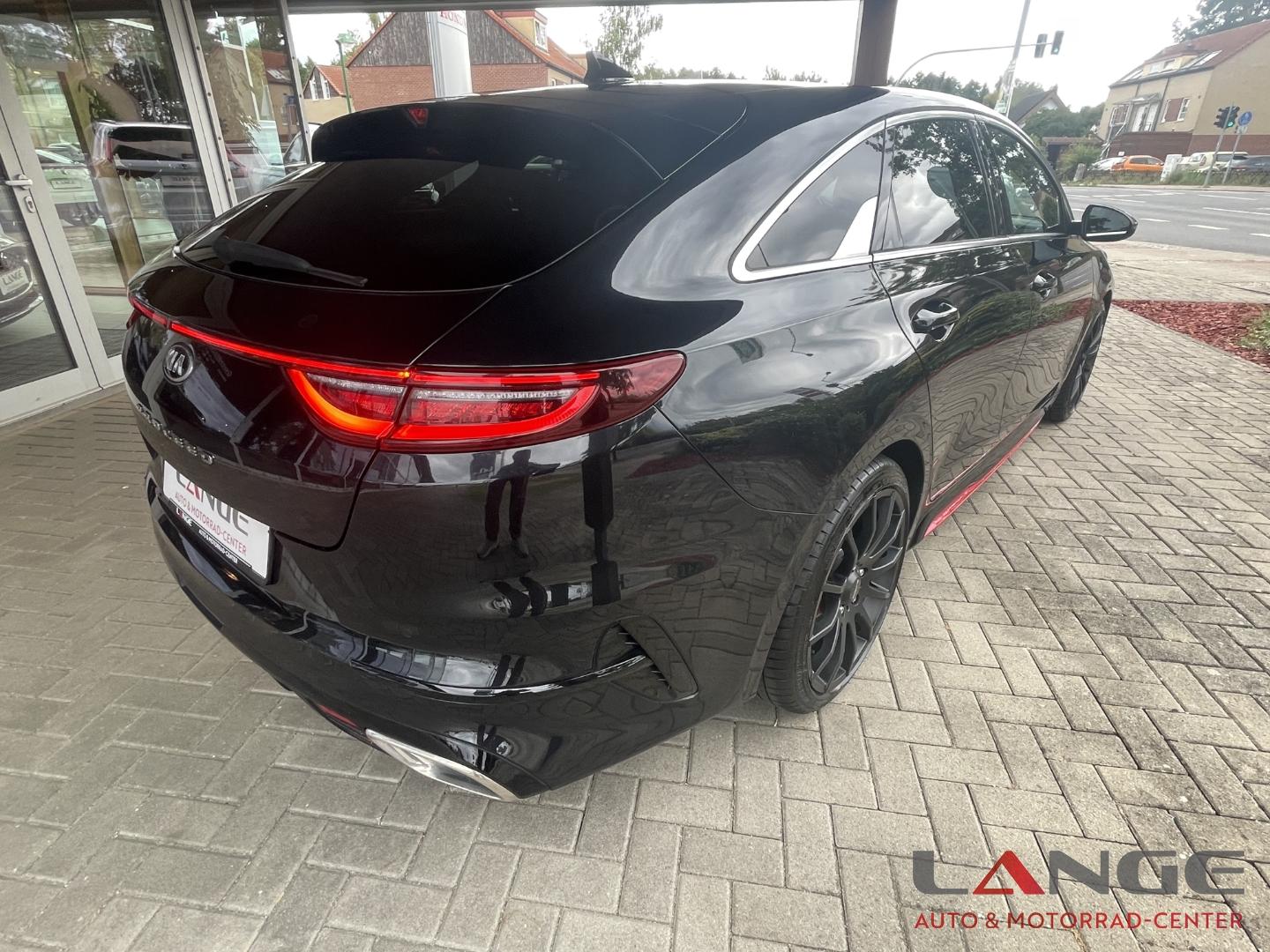 Kia ProCeed GT 1.6T-GDI El. Pano Navi Leder Digitale