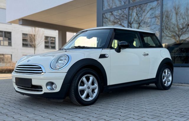 MINI ONE KLIMA*PANO*SHZ*BLUETOOTH*ALU*TÜV-SERVICE NEU