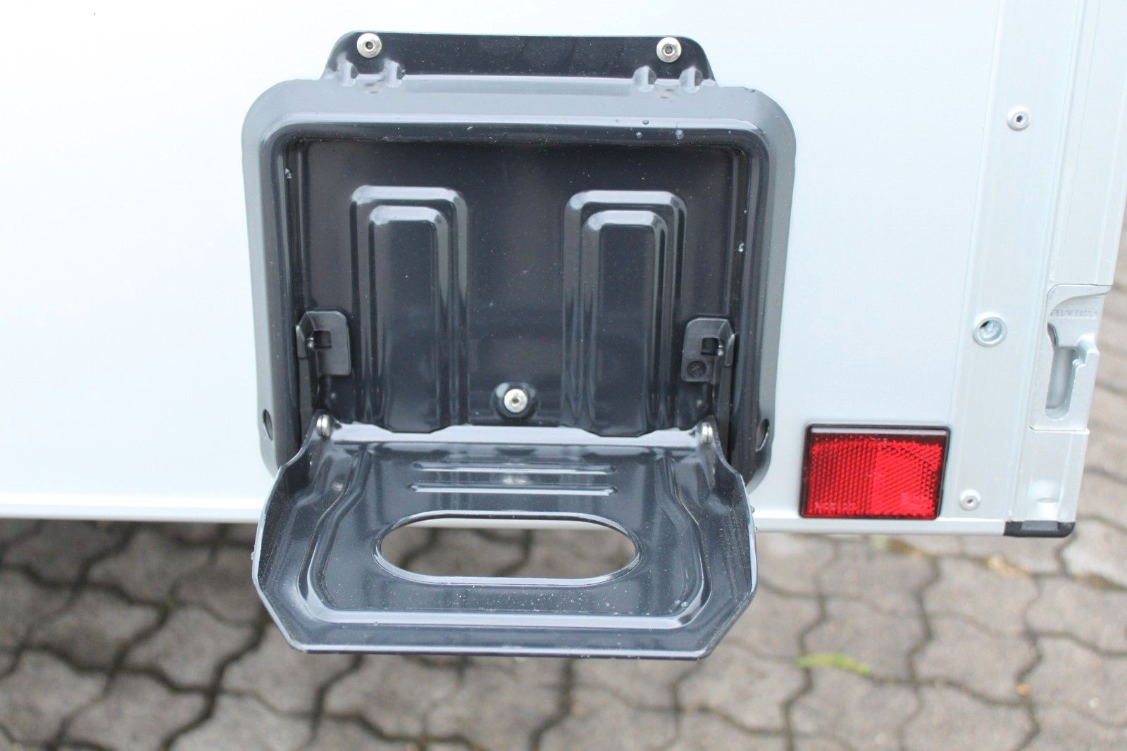 Fahrzeugabbildung Fiat Ducato Pritsche 35 AHK, Ganzjahresreifen