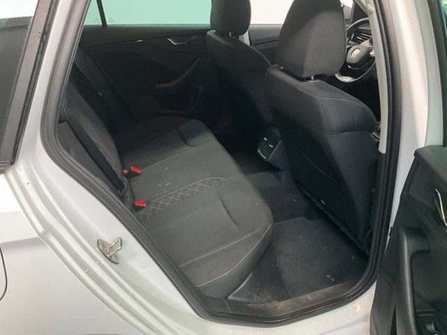 Fahrzeugabbildung SKODA Kamiq 1.0TSI DSG Ambition LED+ACC+VIRTUAL+SITZHZ