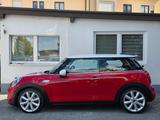 MINI COOPER_SD Mini 3-trg. *PDC+Kamera*Navi*SHZ*Schec - MINI MINI: Rot