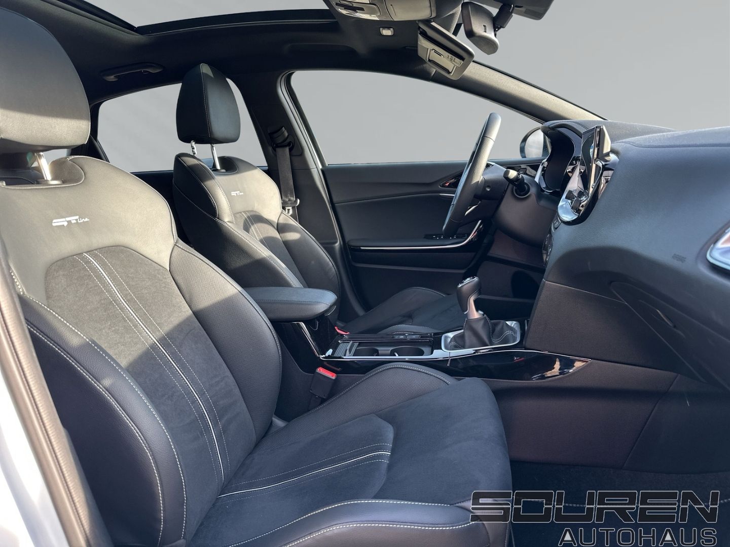 Fahrzeugabbildung Kia Ceed 1.5 T-GDI GT-Line GLASDACH TEC-& LED-Paket