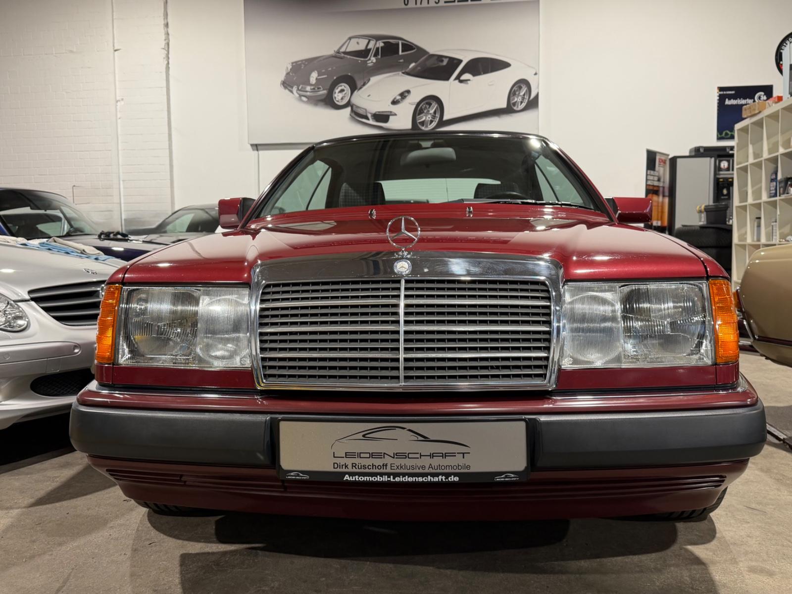 Mercedes-Benz 300 CE 24 V Cabrio, W/A124, erste Serie