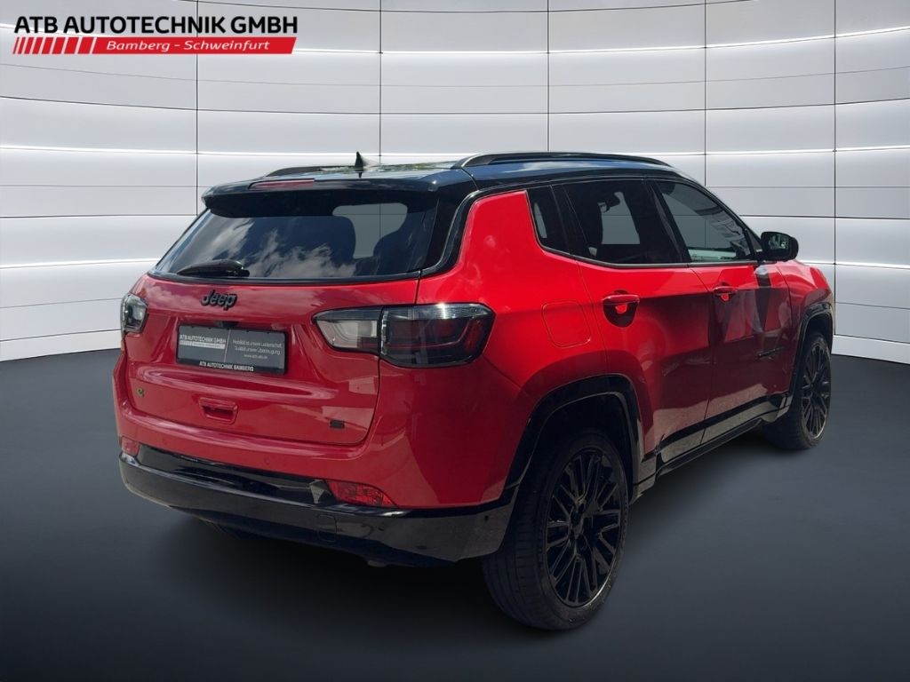 Fahrzeugabbildung Jeep Compass AUTOMATIK  WINTERPAKET  LED SCHEINWERFER
