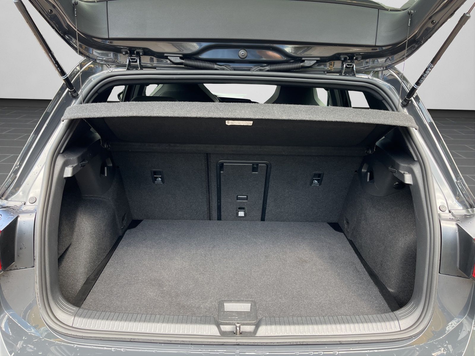 Volkswagen Golf - Bild 16