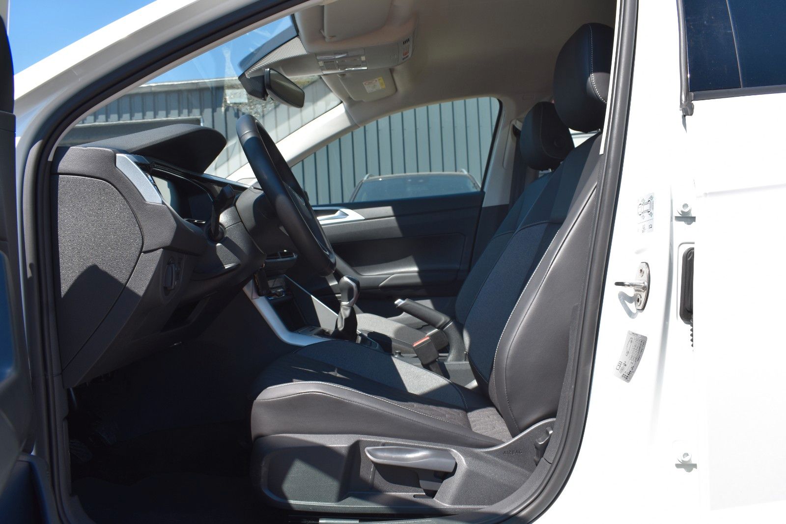 Fahrzeugabbildung Volkswagen Polo VI Goal LED/Tempomat/Carplay/SHZ