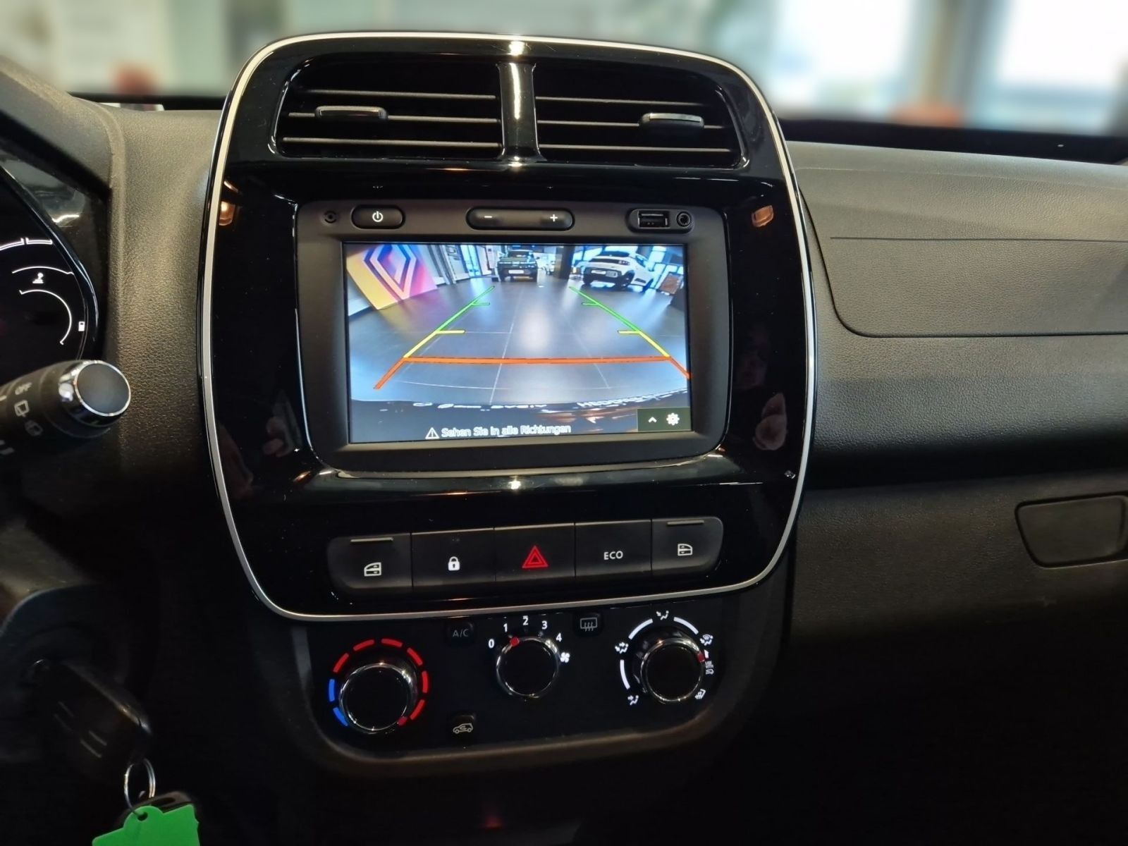 Fahrzeugabbildung Dacia Spring Electric Essential