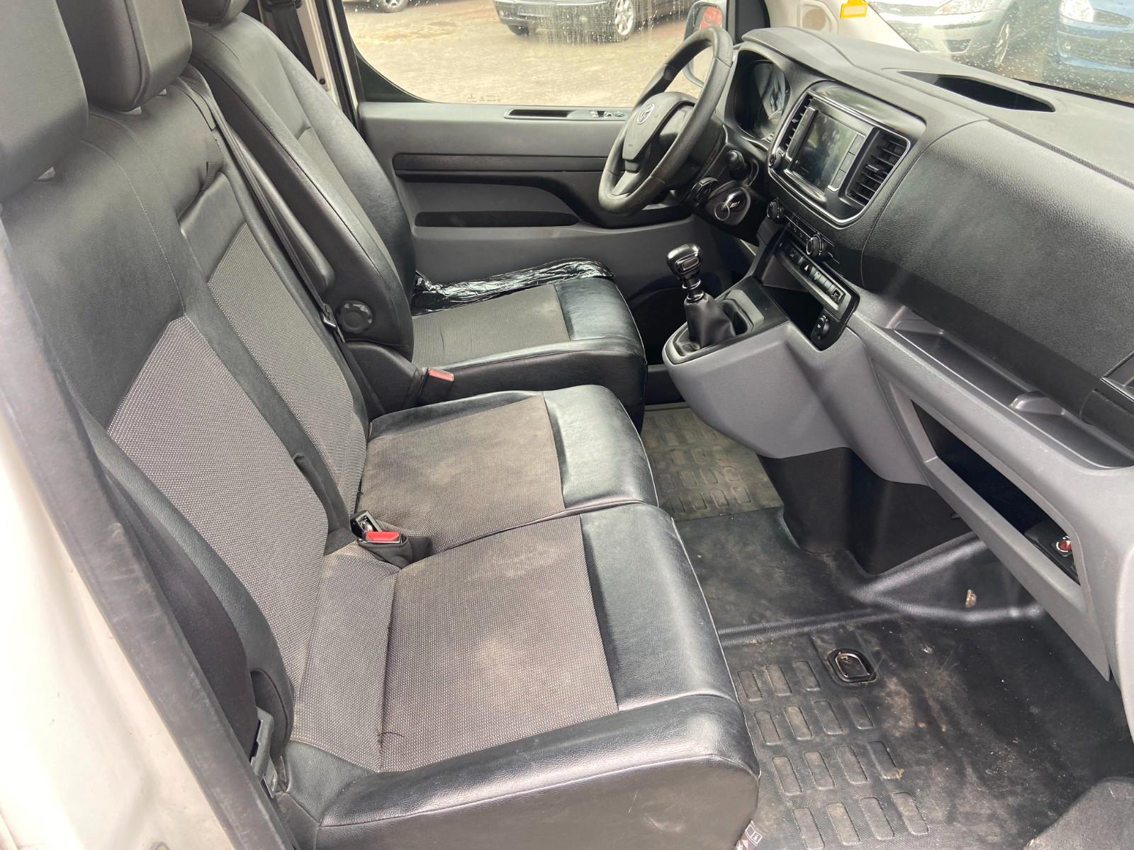 Toyota Proace L1 Kasten 1,6Tdi 85KW Klima,Kamera,Tempom