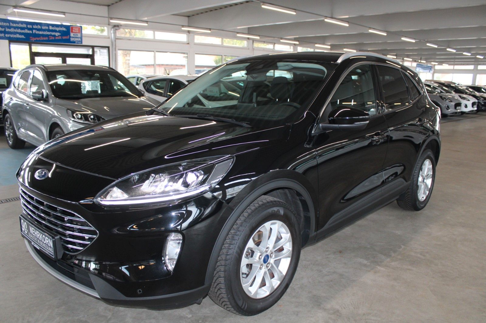 Fahrzeugabbildung Ford Kuga Titanium LED NAVI CAM WinterPaket
