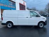 Volkswagen T6.1 Transporter 2.0 TDI Lang AHK Klima 3.Sitzer - scheckheftgepflegte VW T6 Transporter