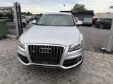 Audi Q5 3.2 FSI S tronic quattro LKW 2 Seats - Audi Q5 mit Benzin-Antrieb: 3.2