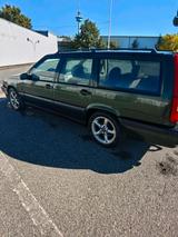 Volvo 850 2.5V10 144PS - Volvo 850 mit Benzin-Antrieb: Kombi, mit Klimaanlage