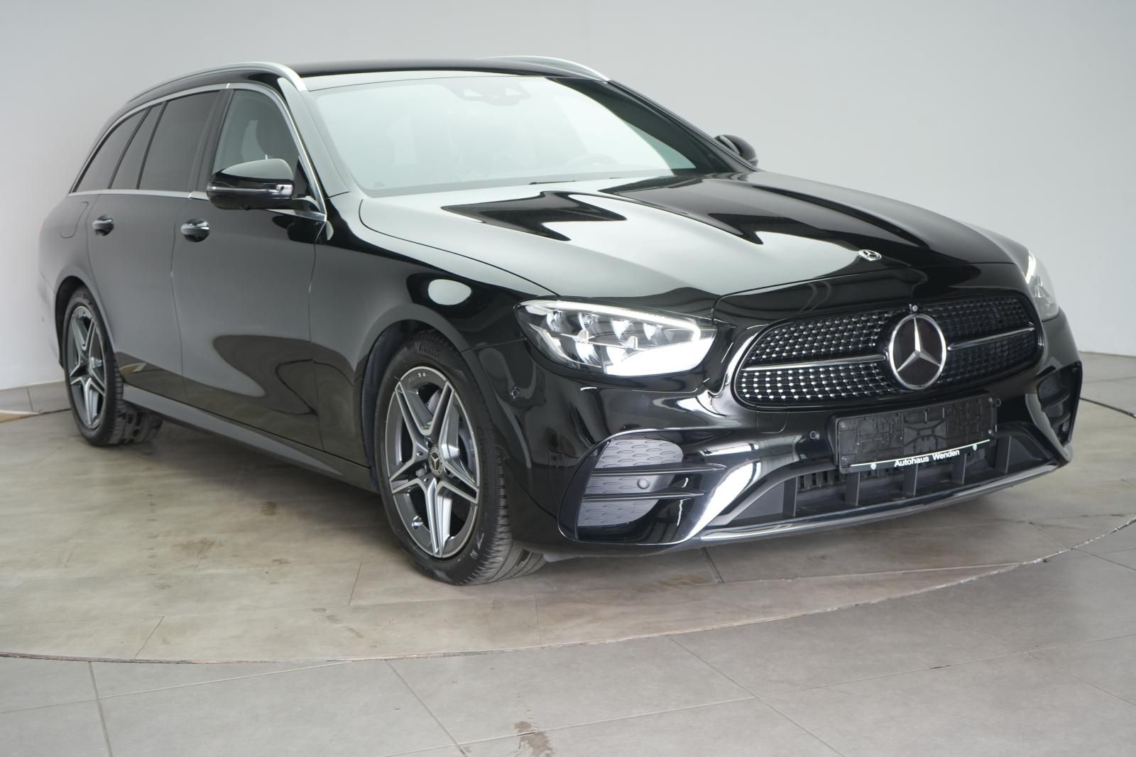 Mercedes-Benz E 300 d 4Matic T AMG Distronic Kamera Autopilot foto 1