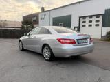 Mercedes-Benz E 250 Coupé E 250 Blue Autom EFFICIENCY ELEGANCE - Mercedes-Benz E 250 in Duisburg
