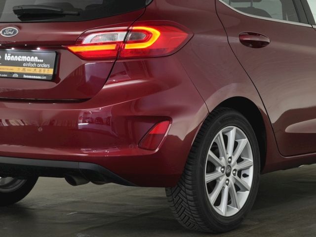 Fiesta TITANIUM TDCi+SITZHEIZUNG+PARKPILOT HI+SP