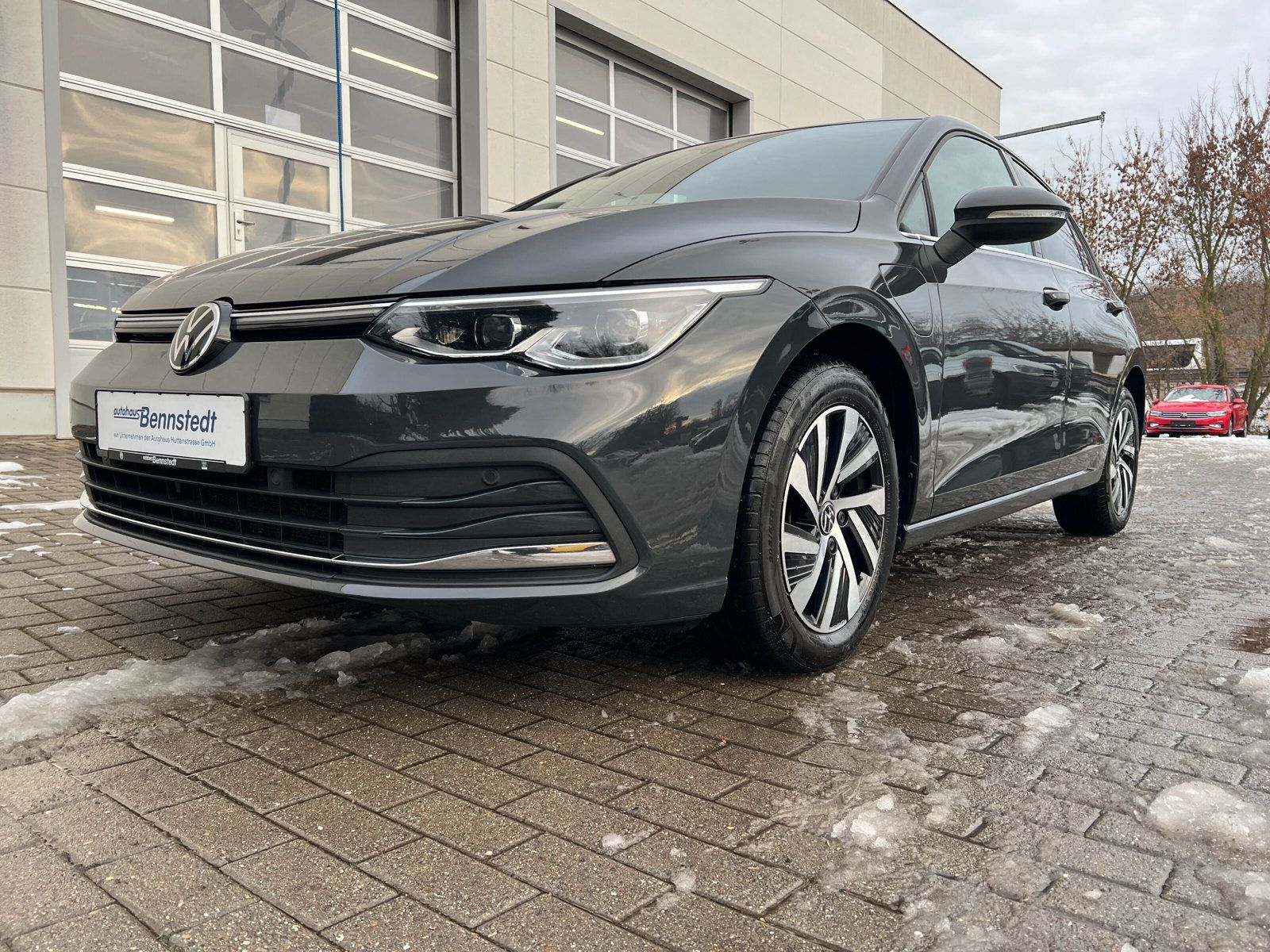 Fahrzeugabbildung Volkswagen Golf VIII 1.4  eHybrid Style MATRIX DCC NAVI