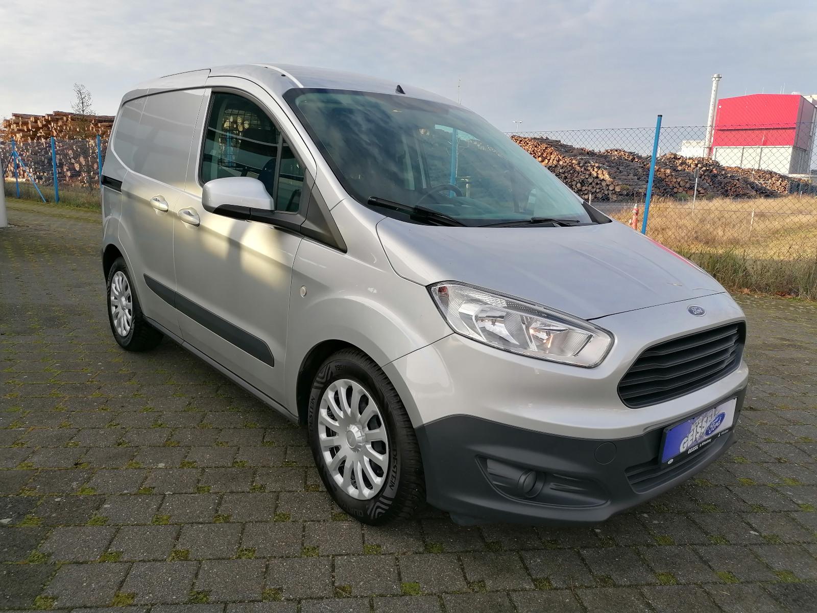 Ford Transit Courier Trend