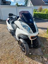 Peugeot Metropolis 400i - PEUGEOT MOTORRAD