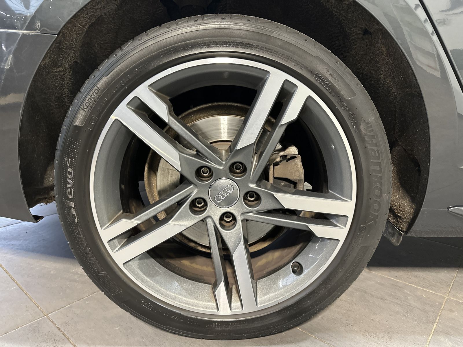Fahrzeugabbildung Audi A4 Avant 40 TDI S-Line NAV+LED+SHZ+AHK+18ZO+1Hd
