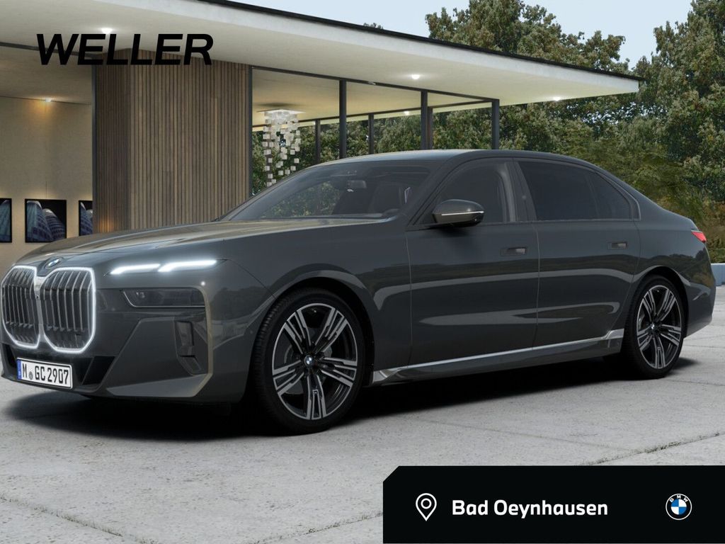 Image of BMW 740
