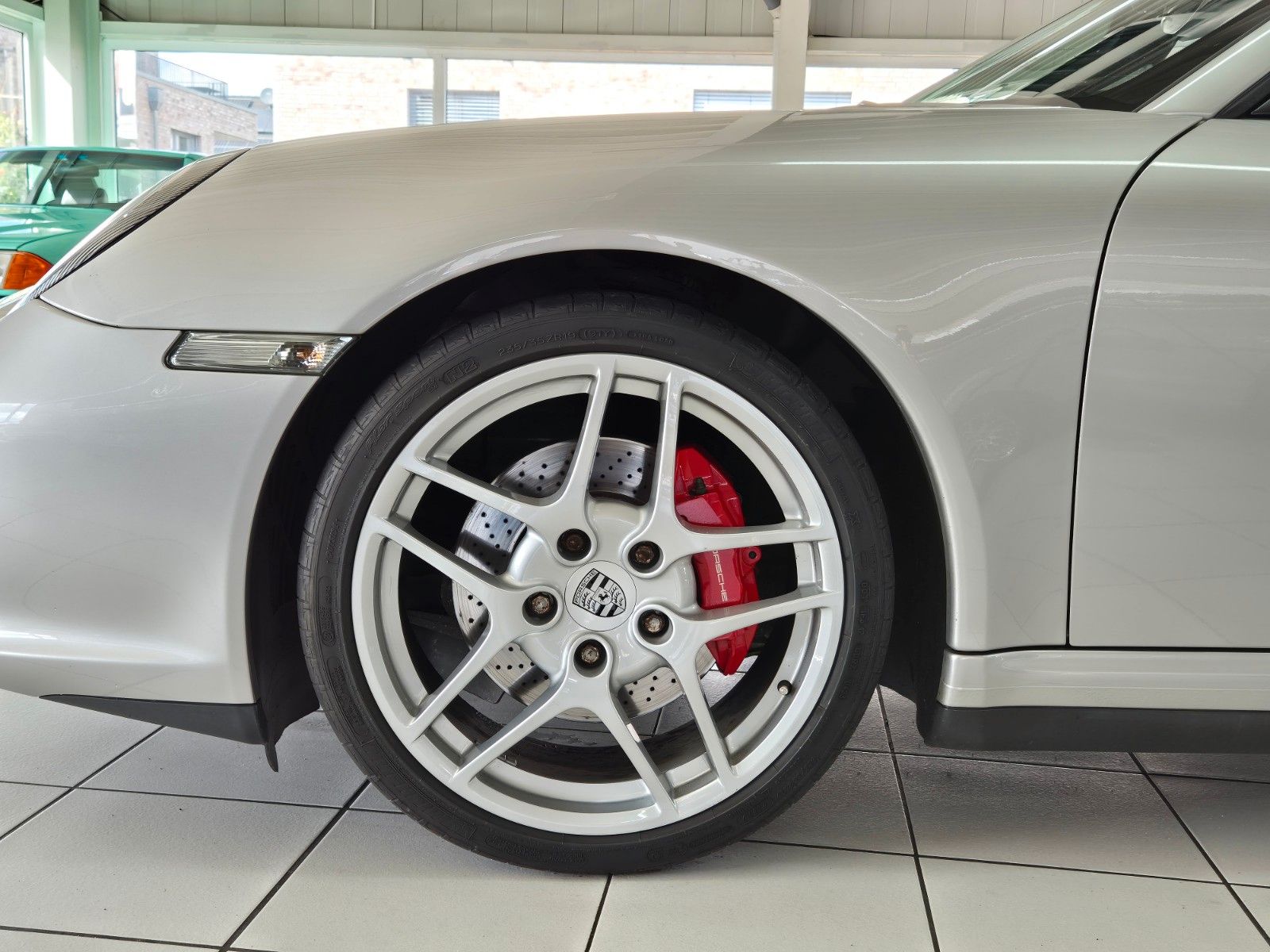 Fahrzeugabbildung Porsche 997 Carrera 4S Cabriolet/Dt./Schalter