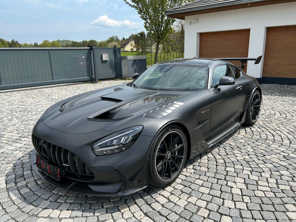 Image of Mercedes-Benz AMG GT